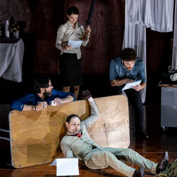 Review: A Mirror @ Belvoir Upstairs