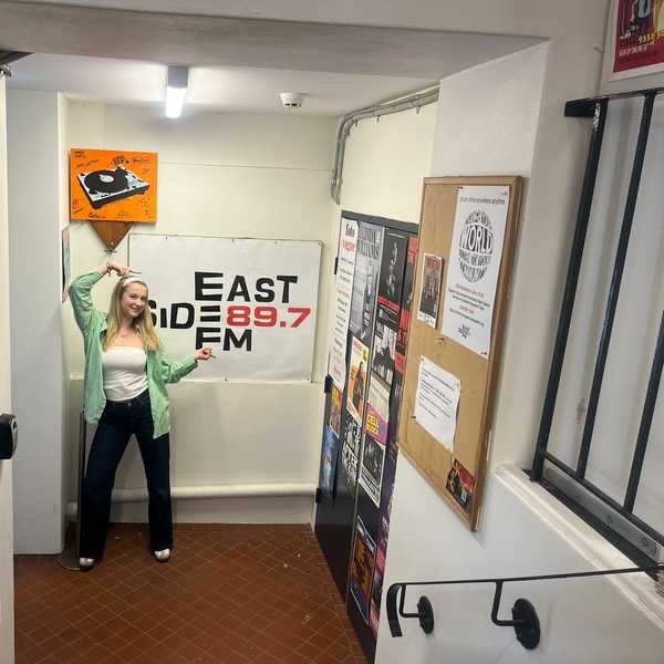 Alina Frick, Live from Sydney